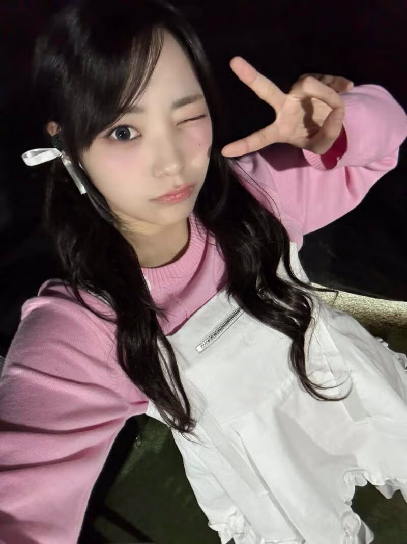 qwer 시요밍 벚꽃 나들이 인스타 4