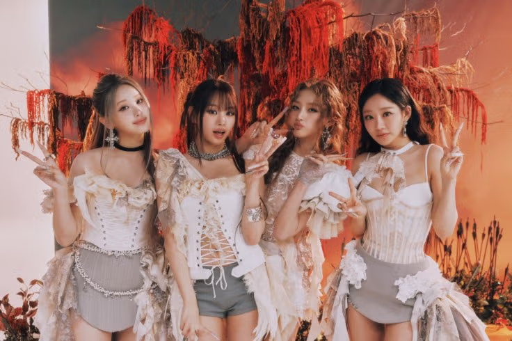 키스오브라이프 [Who is she] 멜론매거진 자켓 촬영 비하인드 5