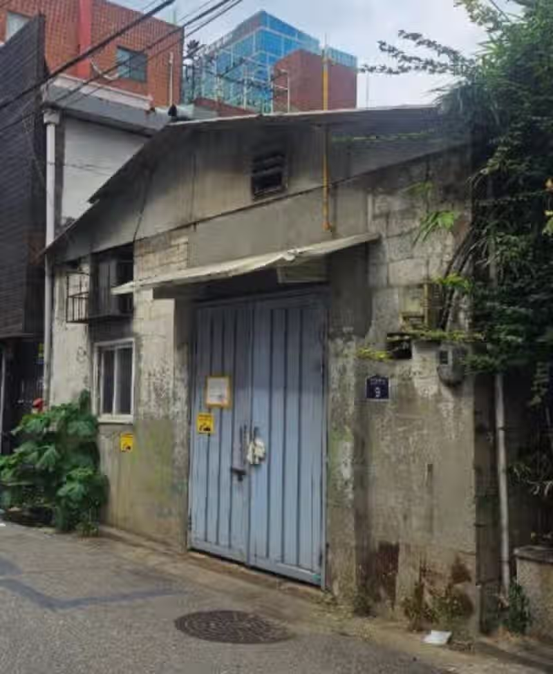 성수동의 어느 허름한 집 - 개드립 인기글 이미지 2 - 밈카세