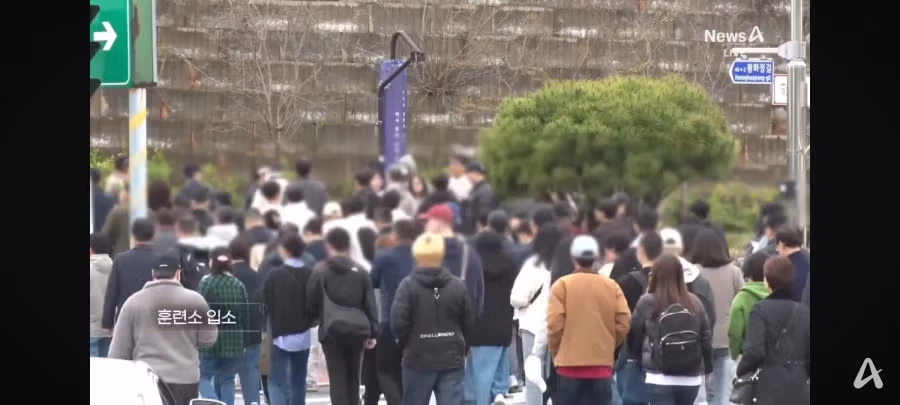 “군마트엔 없어요”…훈련소 앞 부모 마음 겨냥한 상술 3