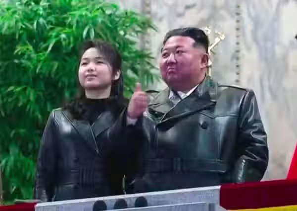 김정은 건강이상설이 도는 이유 5