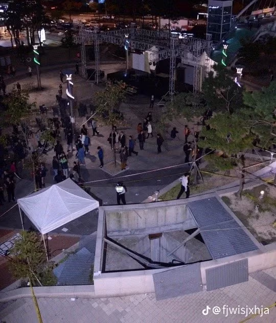 2014 판교 환풍구 추락 사고 2