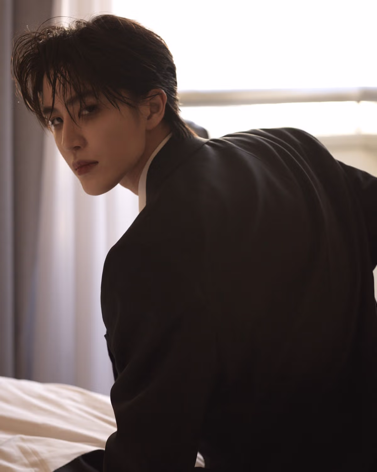 잘생긴 걸로 유명해서 팬미팅까지 한 코스플레이어...jpg 6