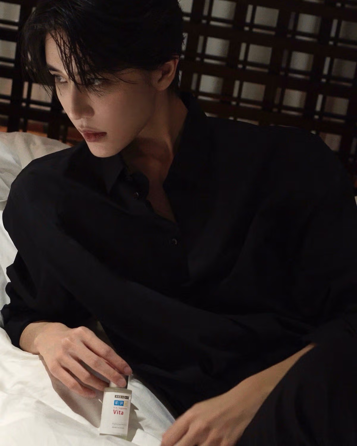 잘생긴 걸로 유명해서 팬미팅까지 한 코스플레이어...jpg 12