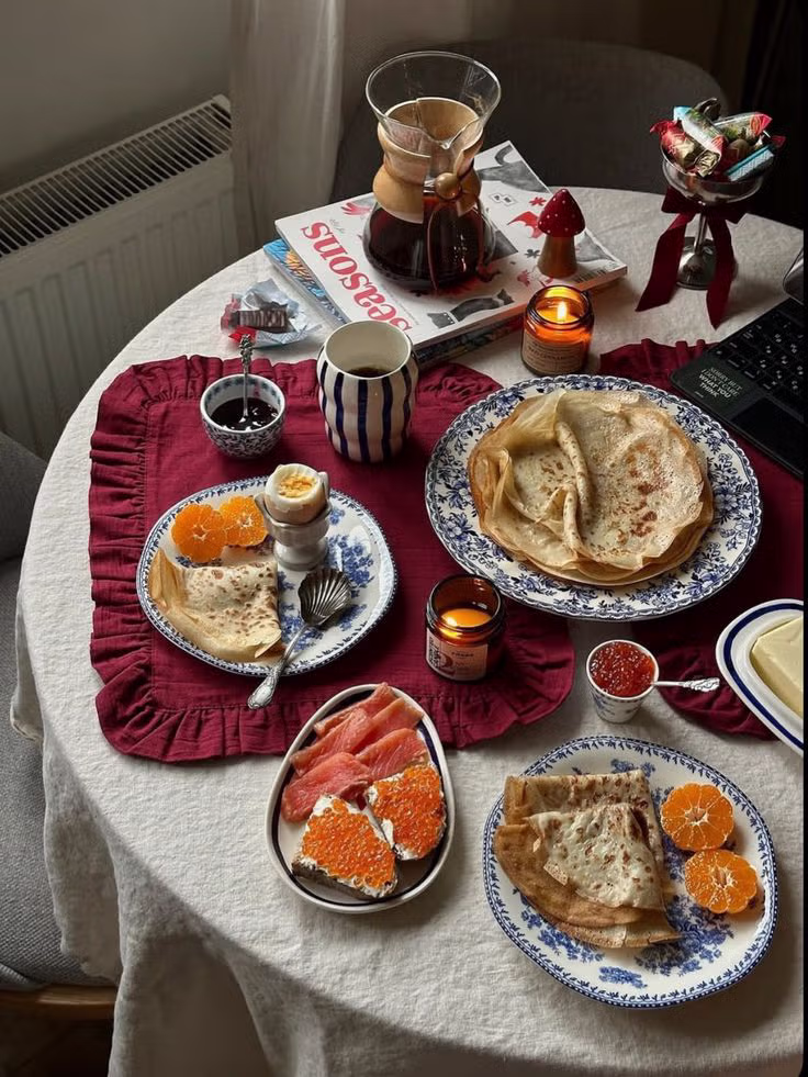 러시아에서 아침 식사로 많이 먹는다는 팬케이크 9