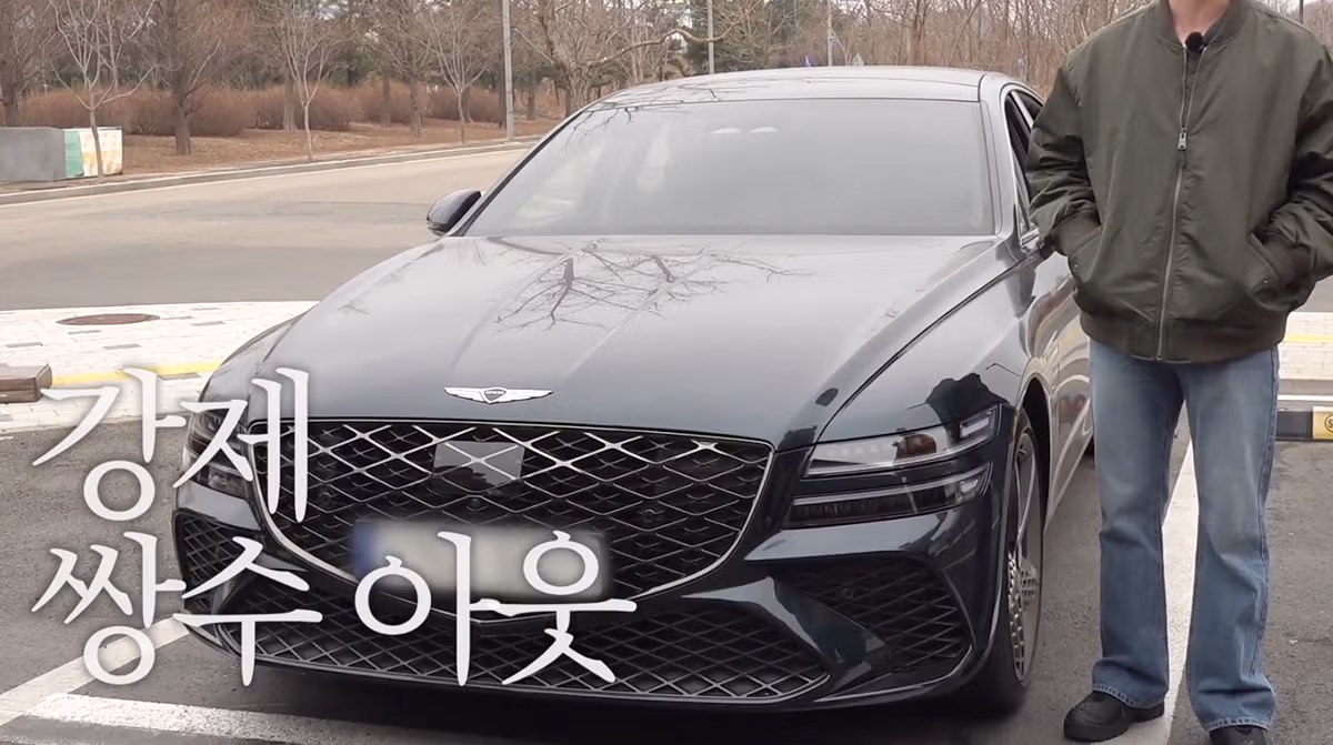 최초로 자차 공개한 이창섭 육성재ㅋㅋㅋㅋ 9