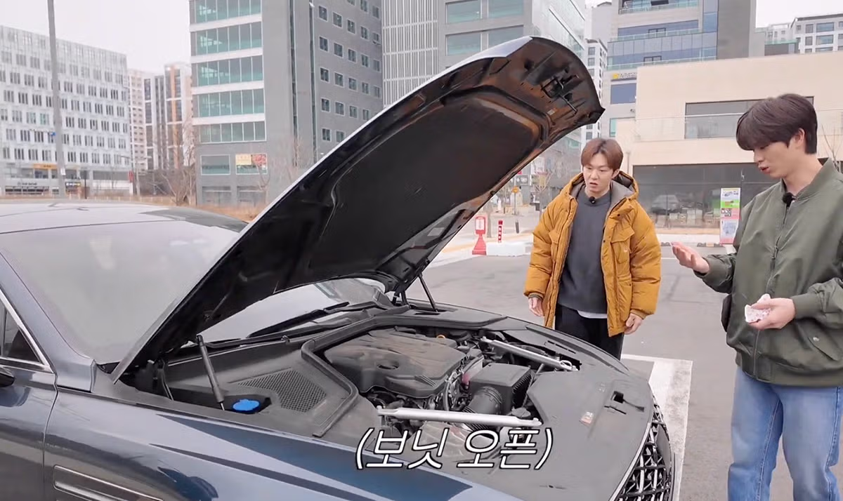 최초로 자차 공개한 이창섭 육성재ㅋㅋㅋㅋ 13
