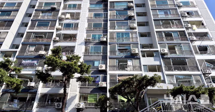 오늘 새벽 청주 가스 폭발사고 CCTV 영상 ㄷㄷㄷㄷㄷㄷㄷ 6