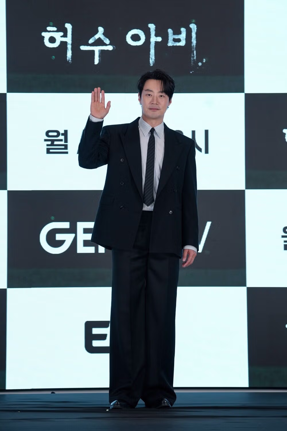 이춘재 (화성) 연쇄살인사건을 모티브로 한 드라마 '허수아비' 제작발표회 (박해수, 이희준, 곽선영, 박준우 감독) 6