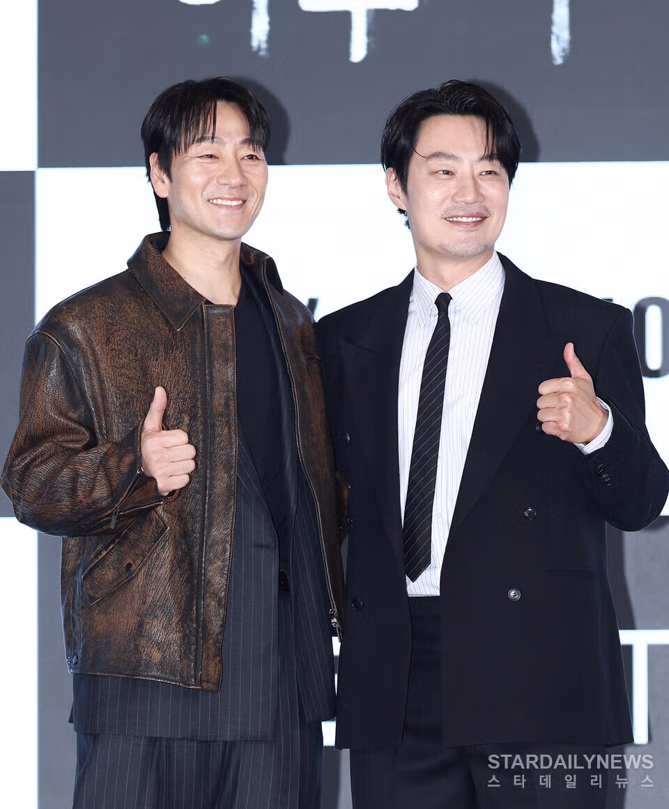 이춘재 (화성) 연쇄살인사건을 모티브로 한 드라마 '허수아비' 제작발표회 (박해수, 이희준, 곽선영, 박준우 감독) 11