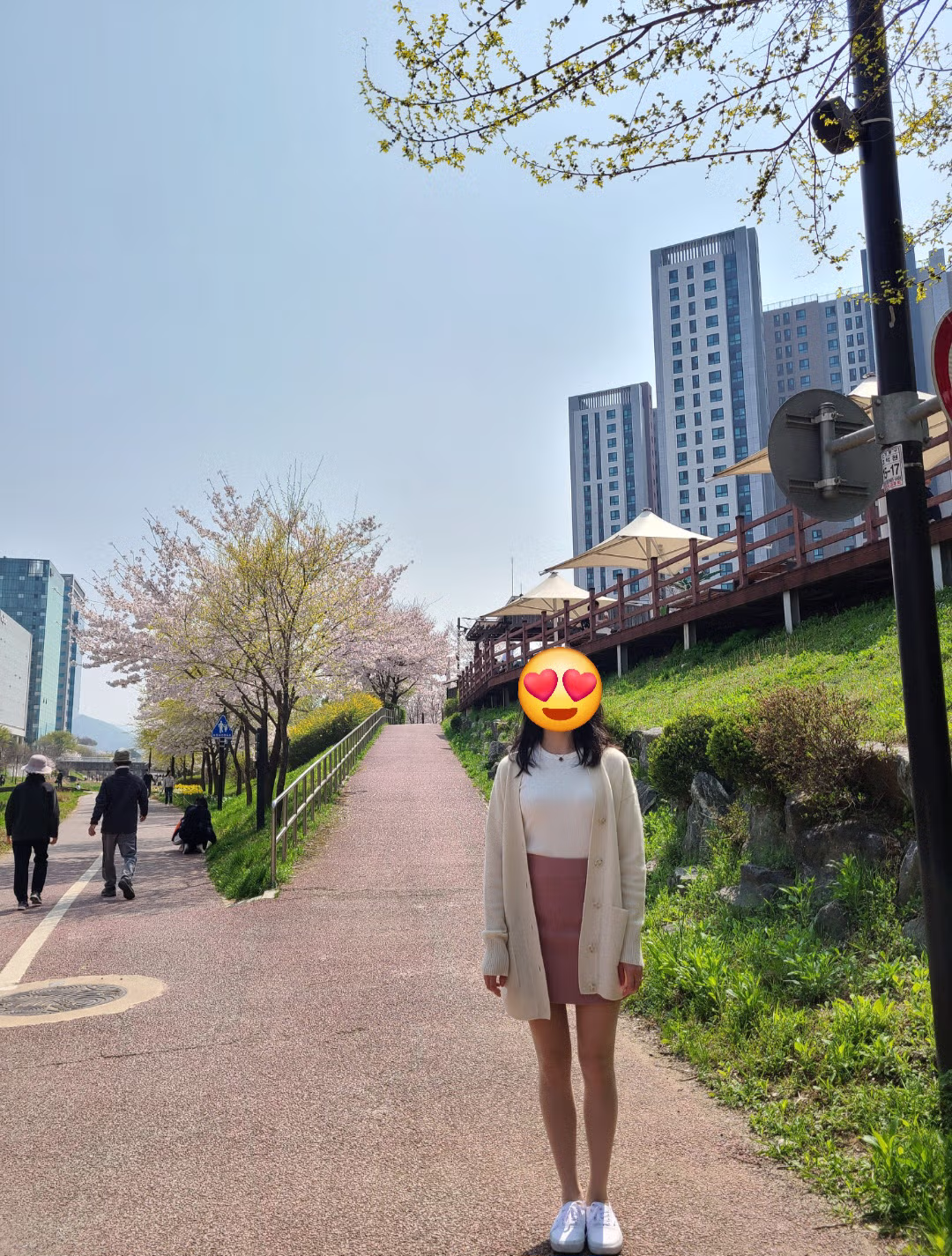 와이프랑 벚꽃 봤던 사진들 4