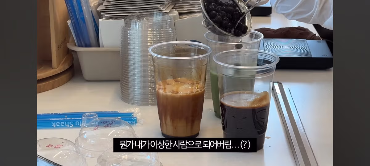 카페 알바덬들(특히 오픈) 난리날 브이로그..........jpg 28