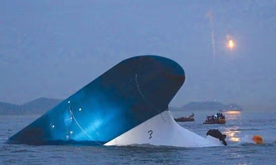 오늘은 세월호 참사 12주기입니다. 8