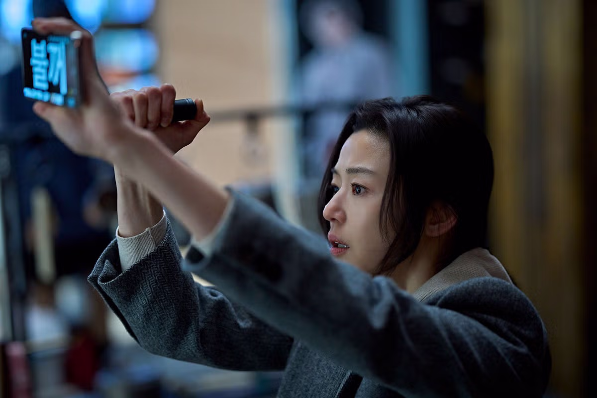 🧟‍♂️🧟‍♂️ <군체> 공식 보도스틸 공개 3