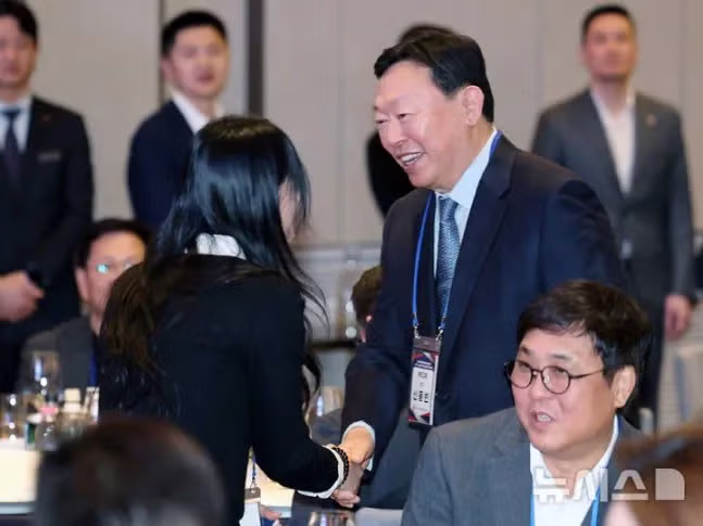 오늘자 최가온 & 롯데 신동빈 회장님 - 개드립 인기글 이미지 6 - 밈카세