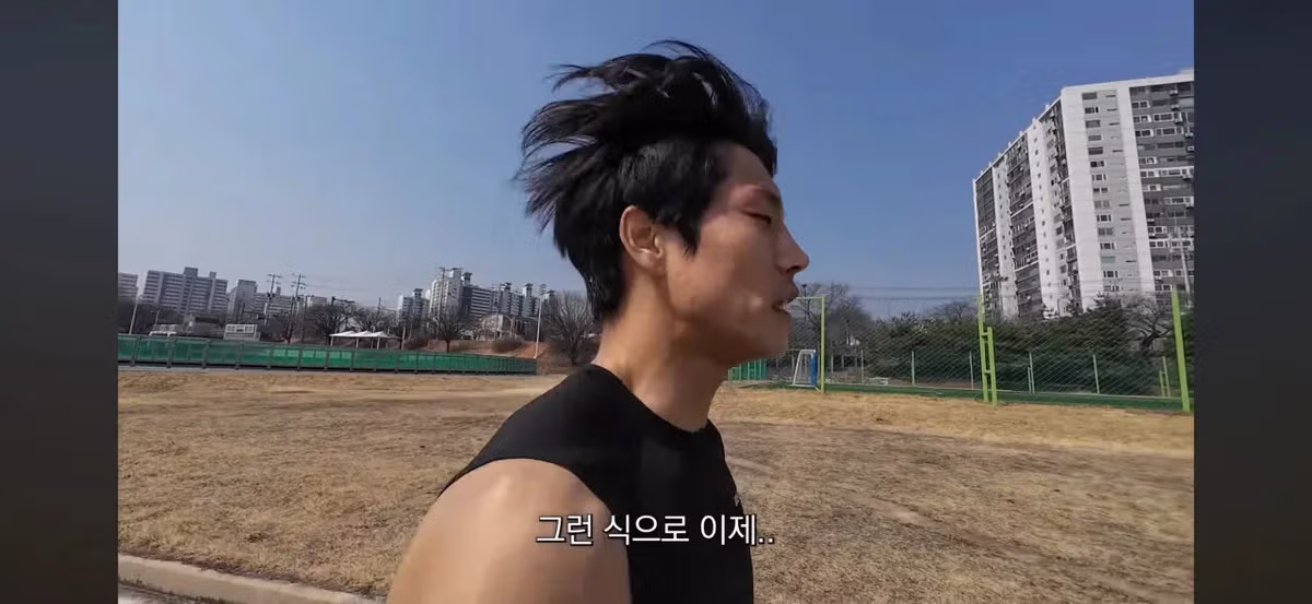 운동 선수에게 뒷돈을 요구한 상무 관계자 10