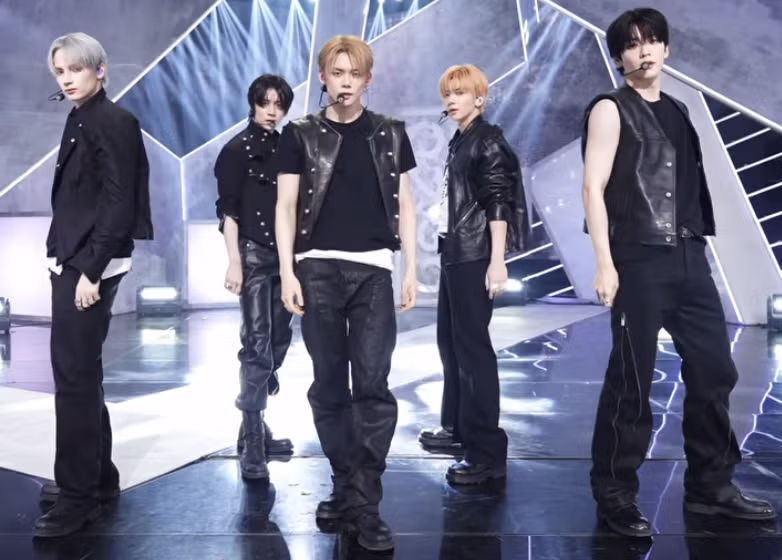 성의없다고 말 나오는 투바투 코디 상태 - 밈카세