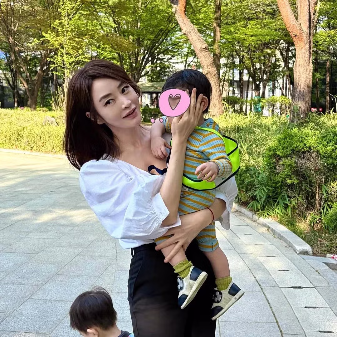 57세 김혜수 근황 - 밈카세