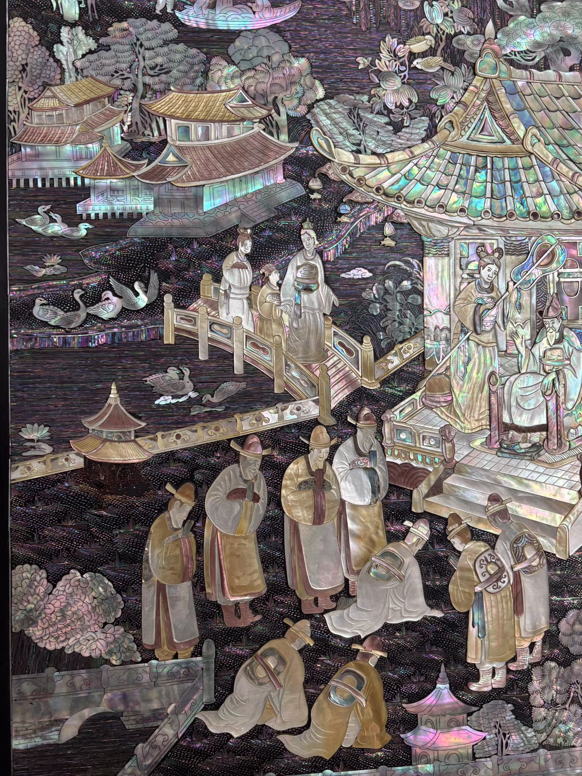 울집 찐부자였던 시절 친할머니가 주문제작해서 쓰던 자개장 - 밈카세