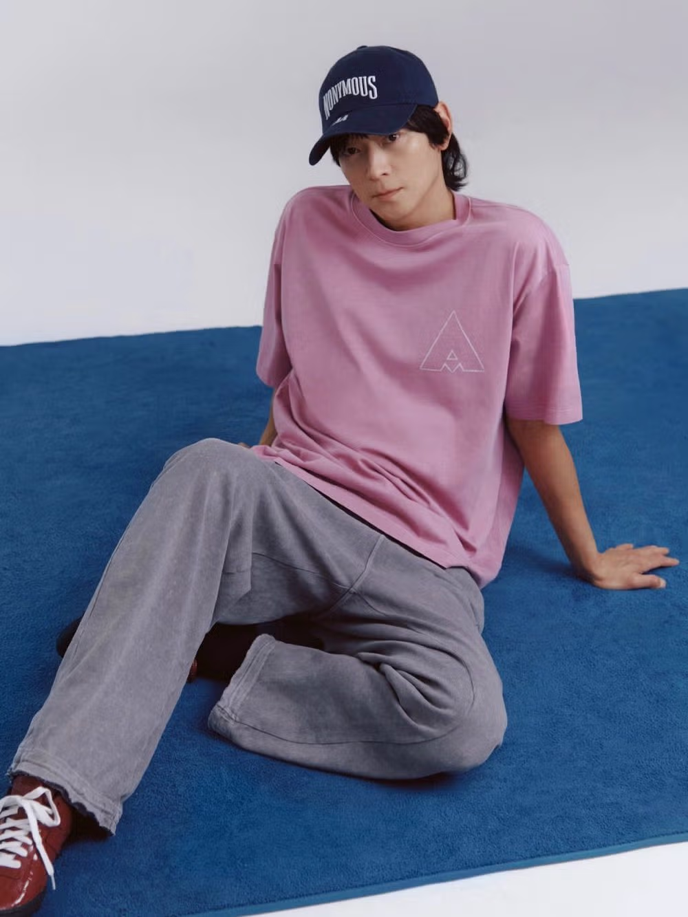 강동원 쇼핑몰 4월에 올라온 새 사진들 - 밈카세