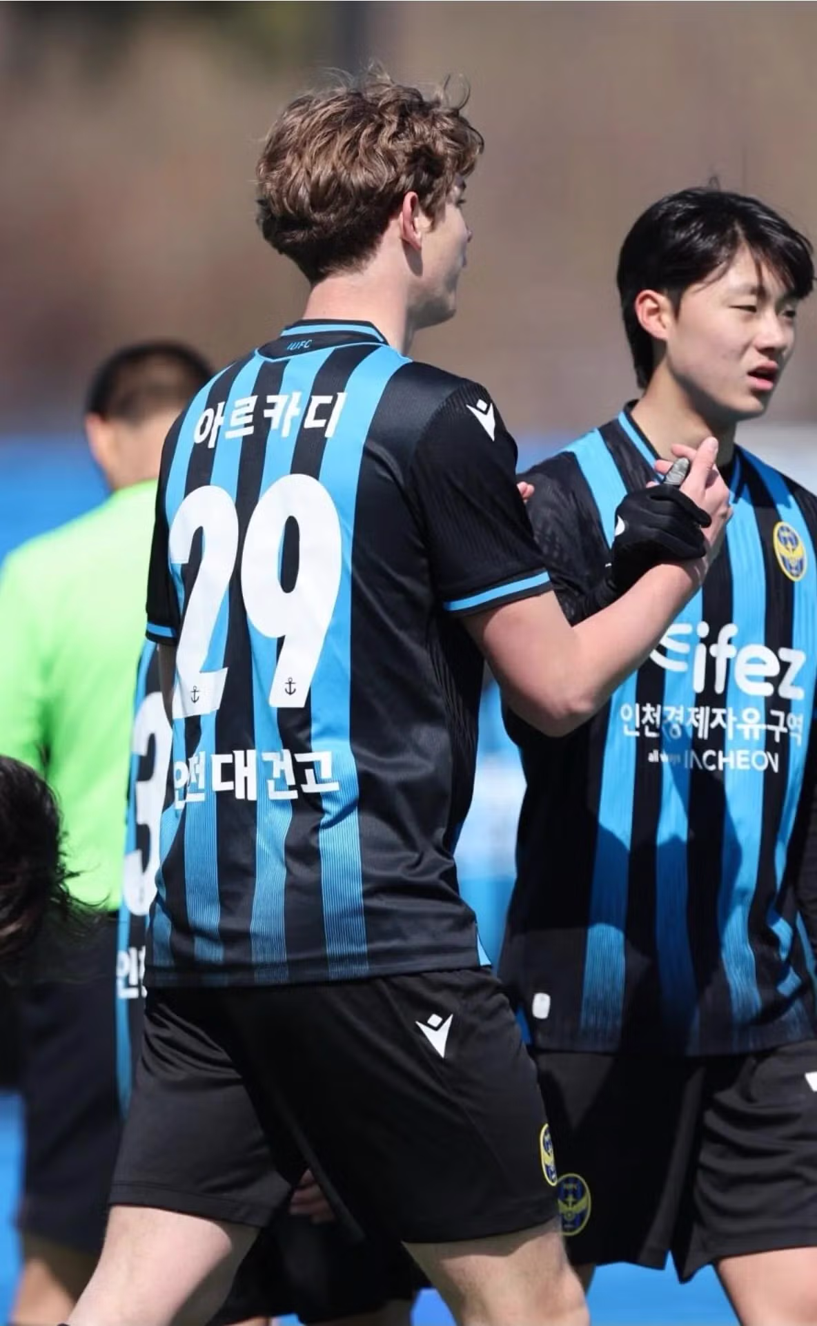 고1 러시아 혼혈 아르카디 피지컬 ㄷㄷㄷ - 밈카세