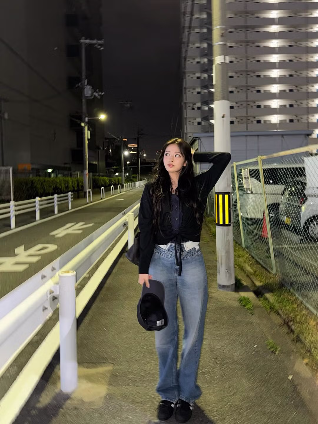 아이브 안유진 인스타 업뎃💛🖤.jpg - 밈카세