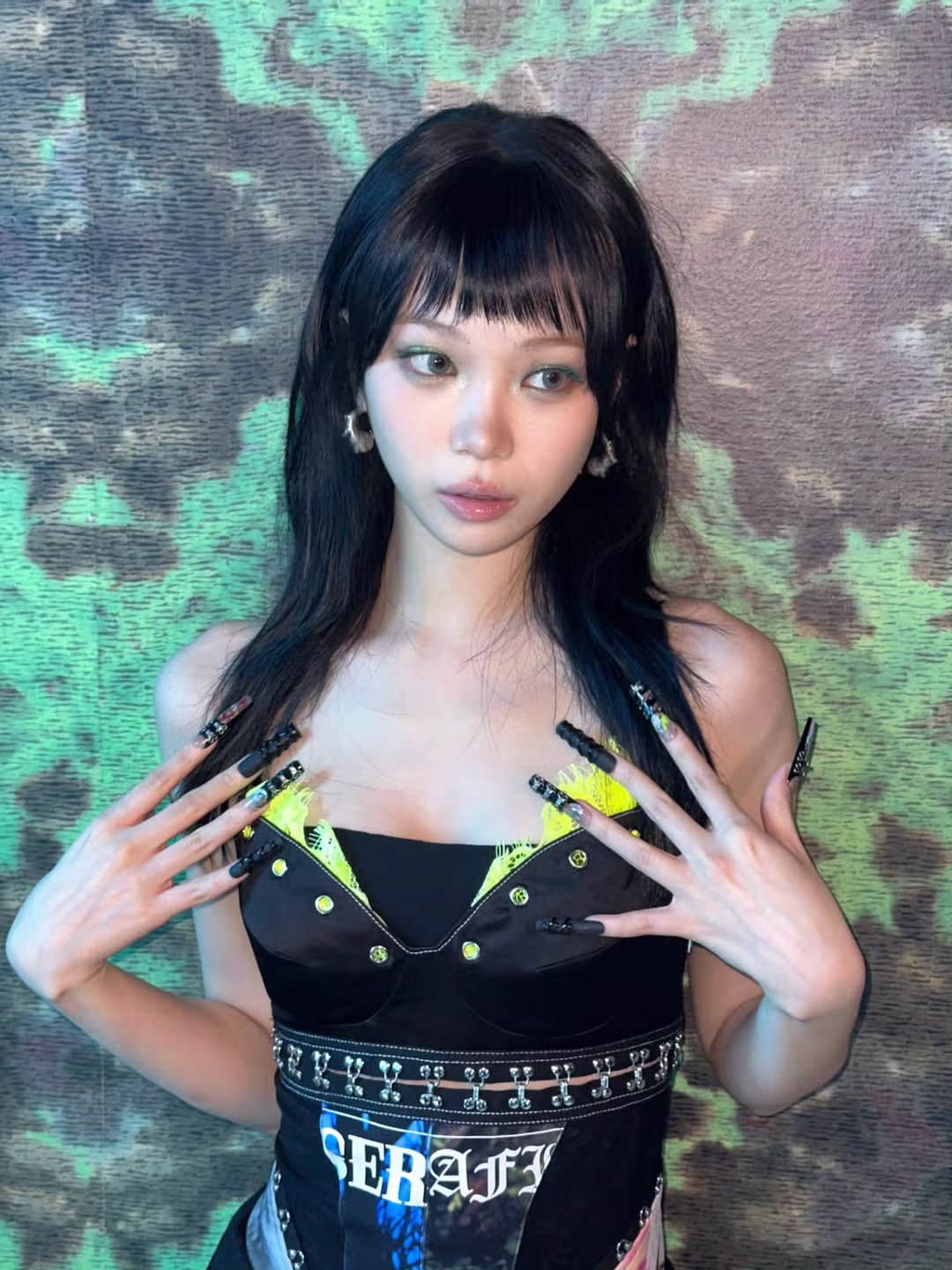 르세라핌 김채원 근황.jpg - 밈카세