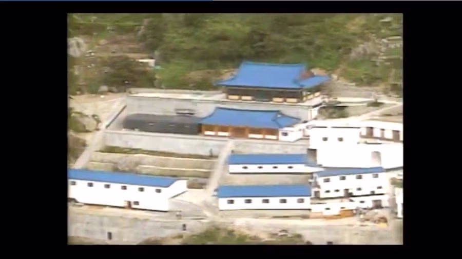 경남 통영시 무허가 건물. JPG - 밈카세