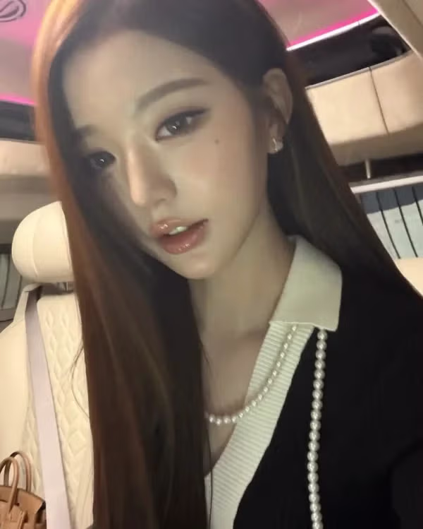 아이브 장원영 공주 인스타 업뎃 - 밈카세