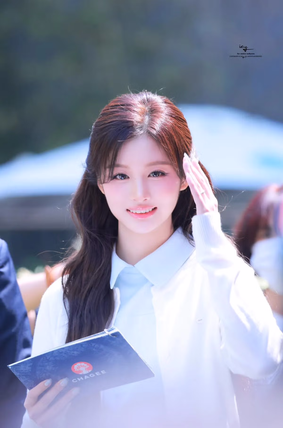 오늘 차지 밀크티 오픈 행사에서 미모 갱신한 엔믹스 설윤.JPG - 밈카세