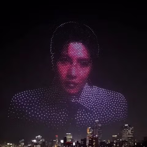 한강공원에서 펼쳐진 방탄소년단 컴백 기념 드론 라이트쇼! 드론으로 만든 방탄소년단 얼굴 5