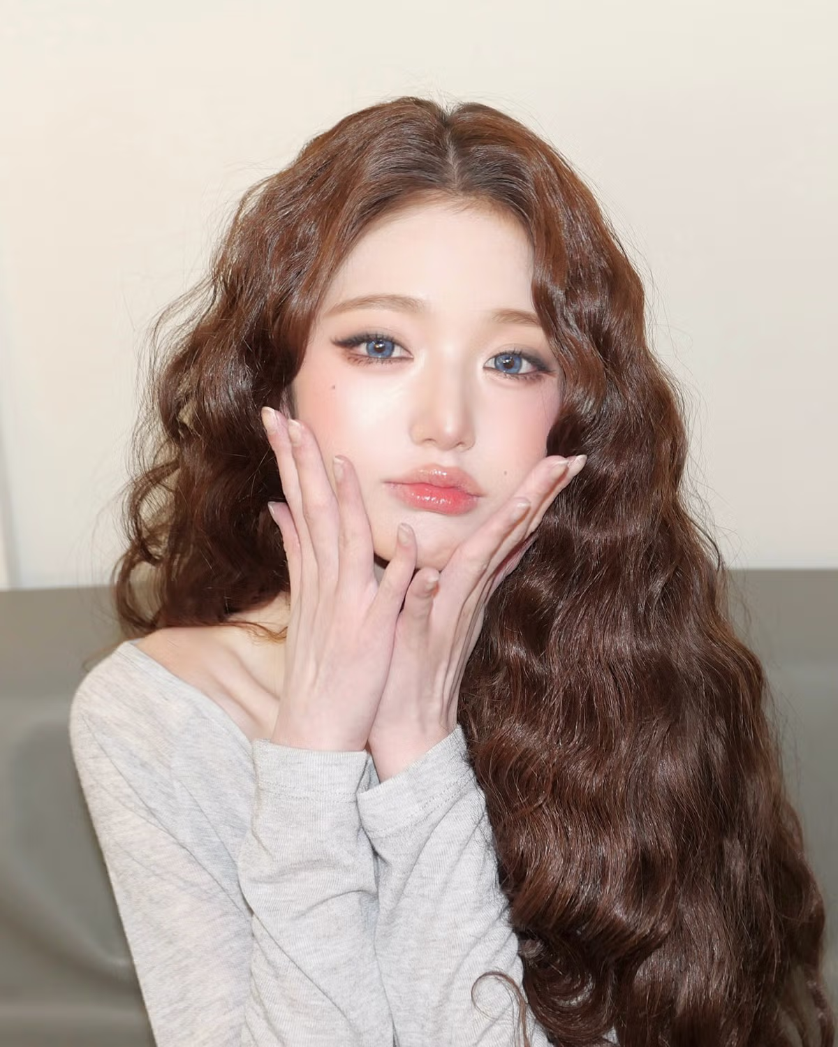 아이브 장원영 공주 인스타 업뎃 - 밈카세