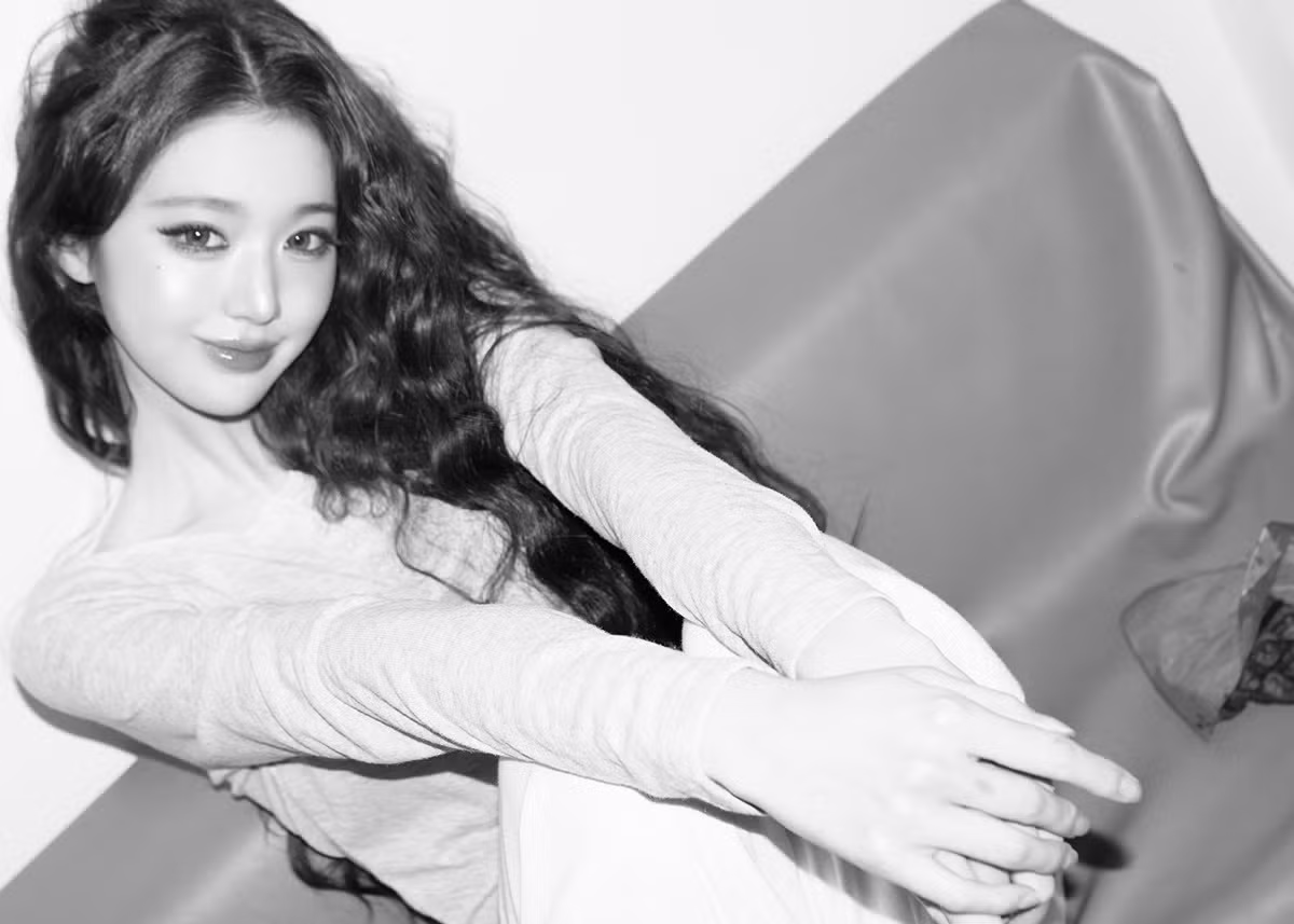아이브 장원영 공주 인스타 업뎃 - 밈카세
