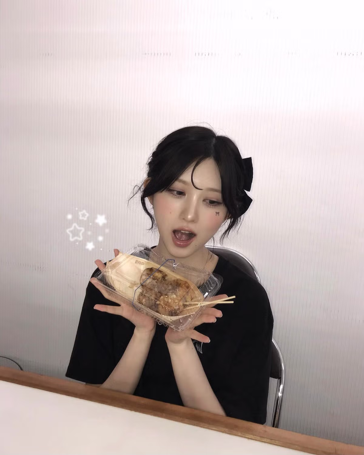 아이브 가을선배 인스타 업뎃 ٩꒰｡•◡•｡꒱۶ - 밈카세