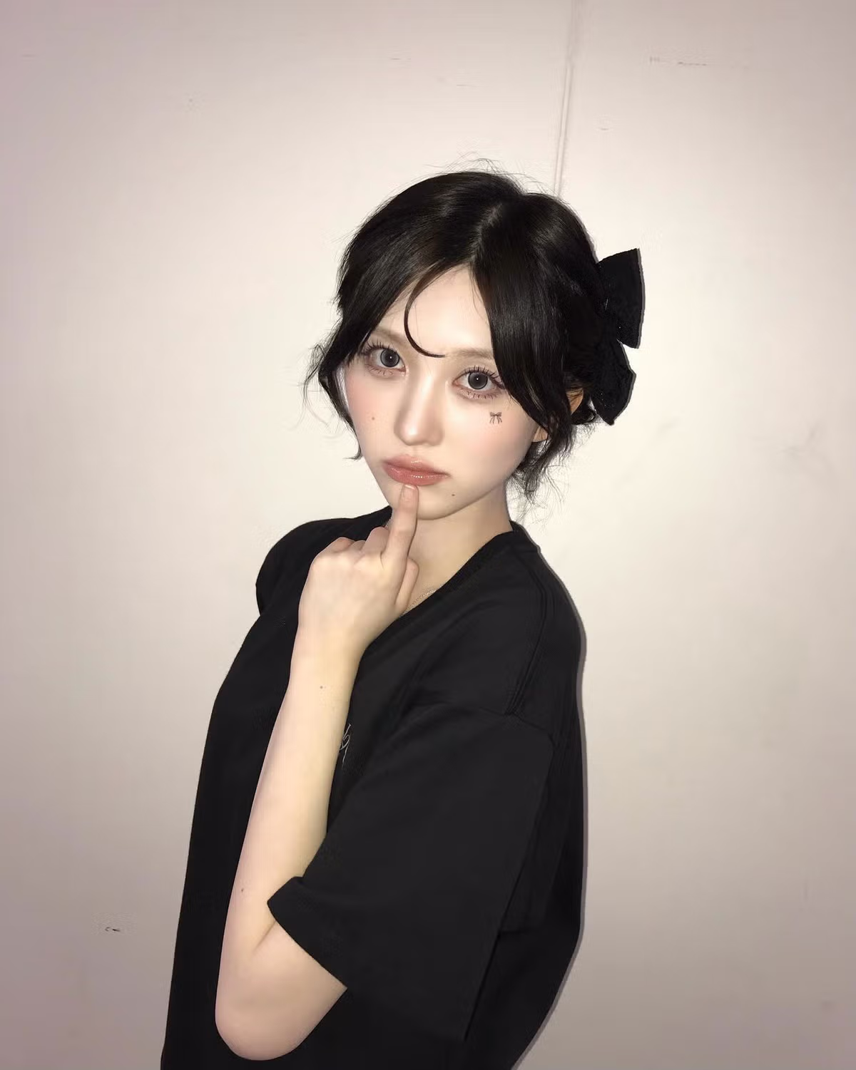 아이브 가을선배 인스타 업뎃 ٩꒰｡•◡•｡꒱۶ - 밈카세