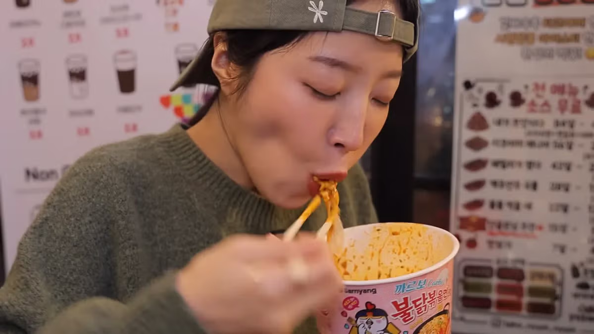 '내가 쯔양이다' 메뉴 먹으러 간 쯔양 근황 - 밈카세