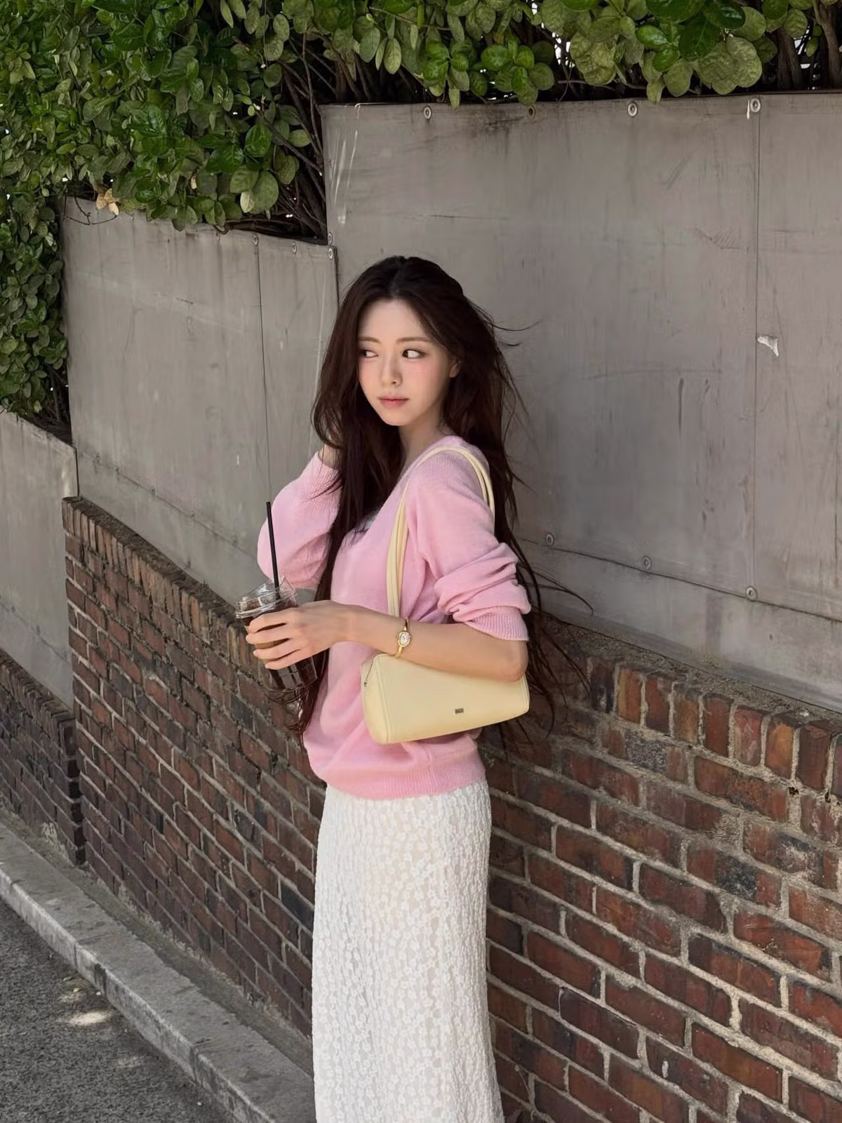 있지 유나 교회누나 룩 ㄷㄷㄷ.jpg - 뽐뿌 인기글 이미지 3 - 밈카세