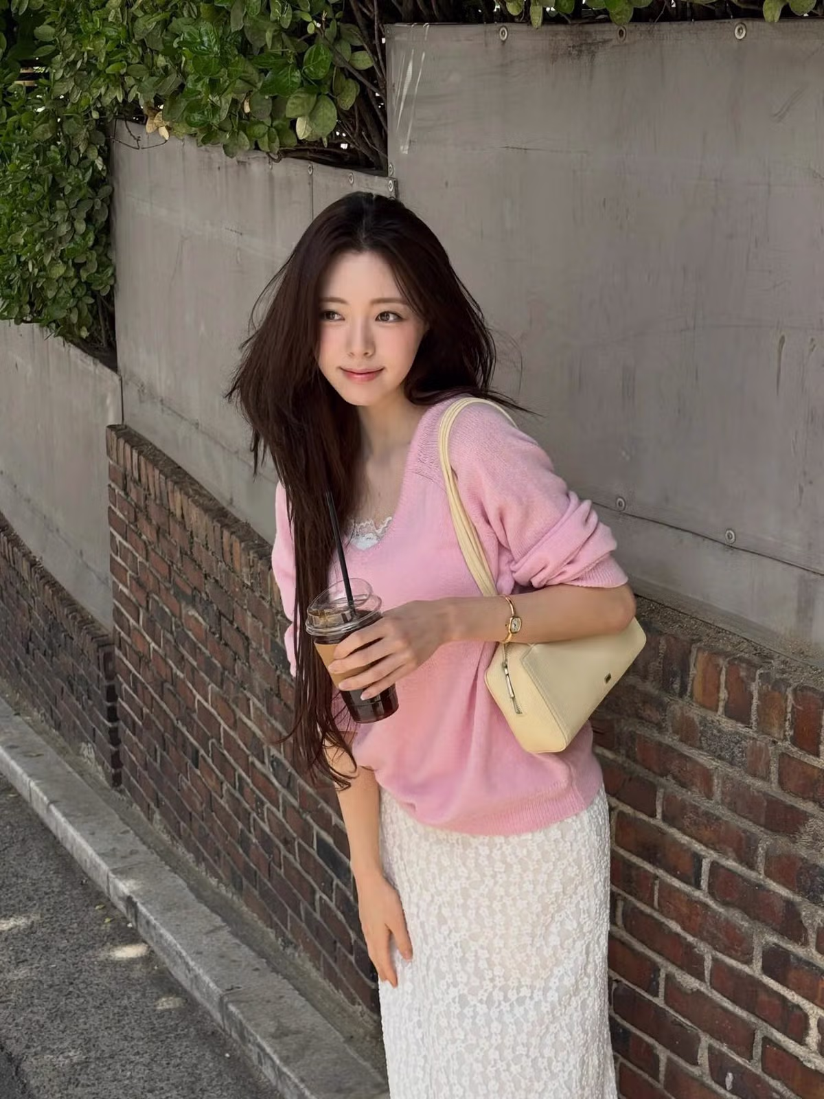 있지 유나 교회누나 룩 ㄷㄷㄷ.jpg - 뽐뿌 인기글 이미지 4 - 밈카세