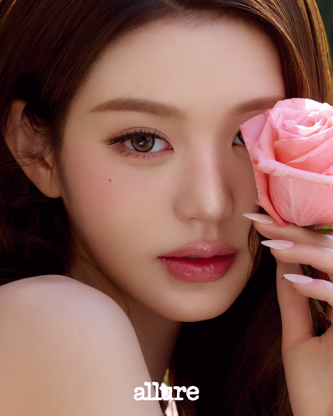아이브 장원영 공주 인스타 업뎃(allure 화보) - MLB파크 인기글 이미지 8 - 밈카세