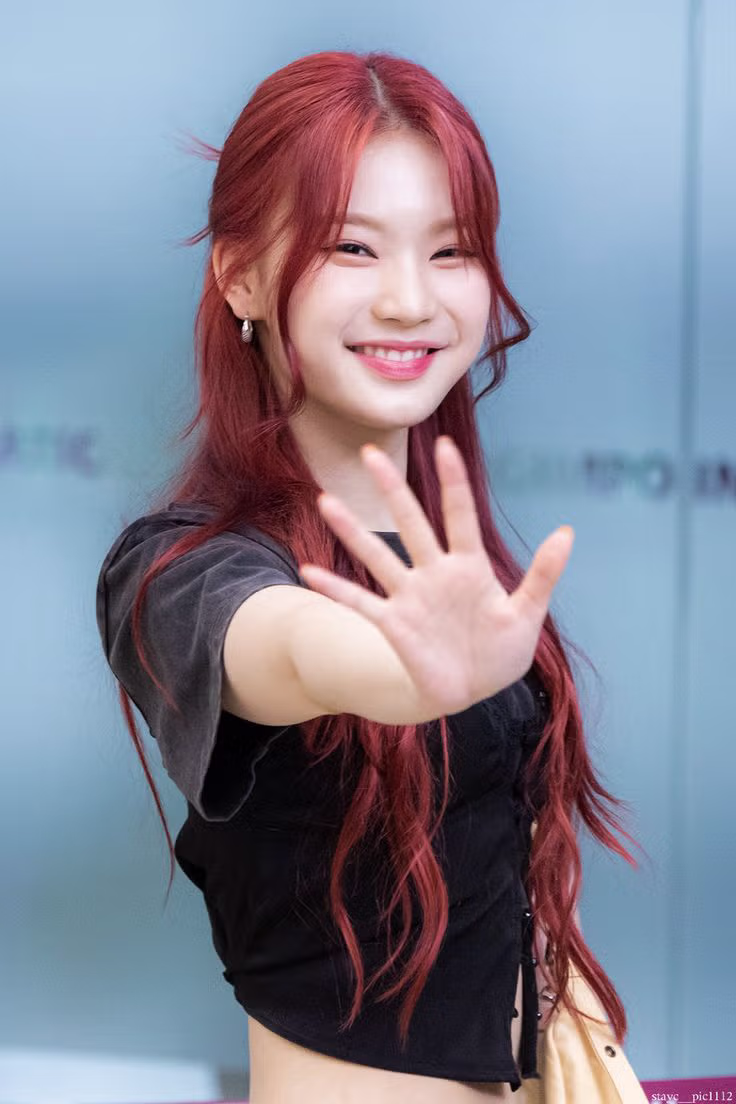 스스로 잘한다고 자부하는 서편제 신입 시은 (스테이씨) - MLB파크 인기글 이미지 2 - 밈카세