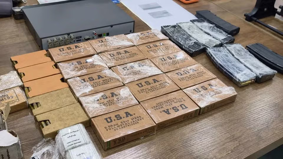 태국에서 발견된 무시무시한 무기를 가진 중국인 사건 - 개드립 인기글 이미지 4 - 밈카세
