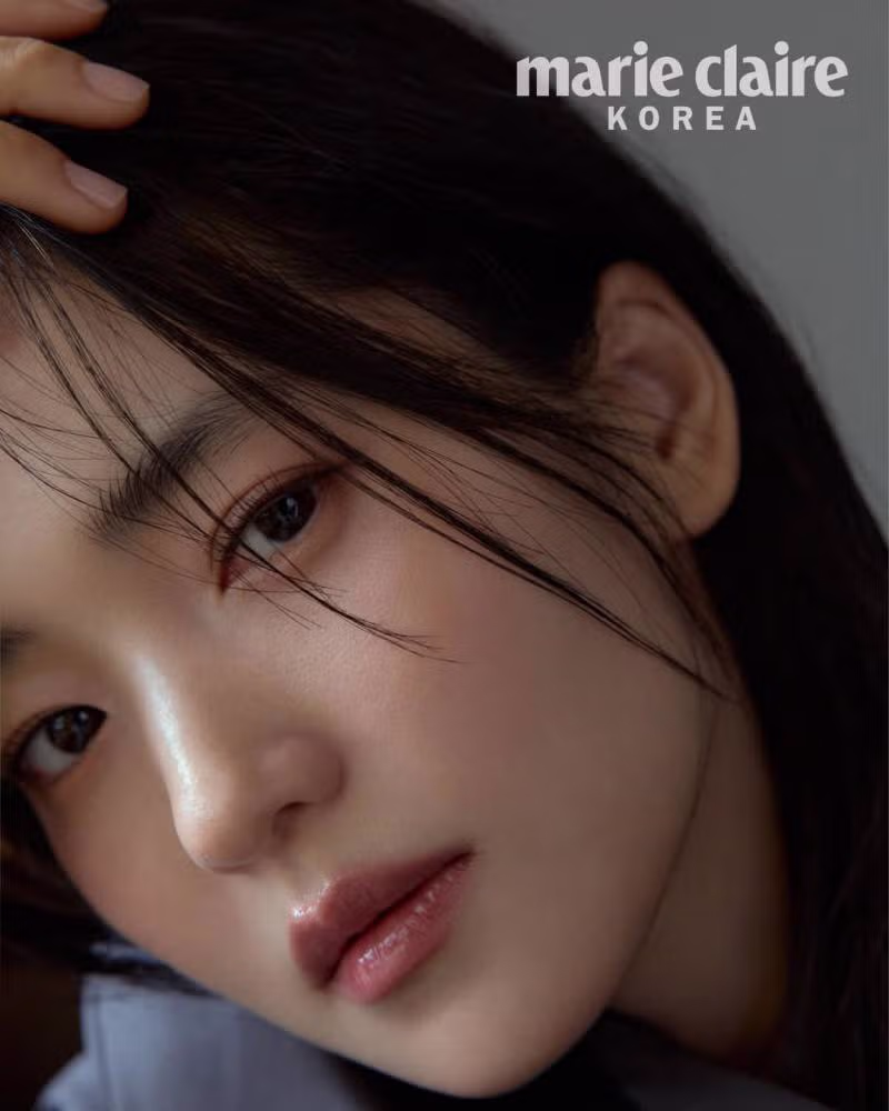 메이크업 담당자 변경 후 분위기가 달라진 김태리 - 인벤 인기글 이미지 9 - 밈카세