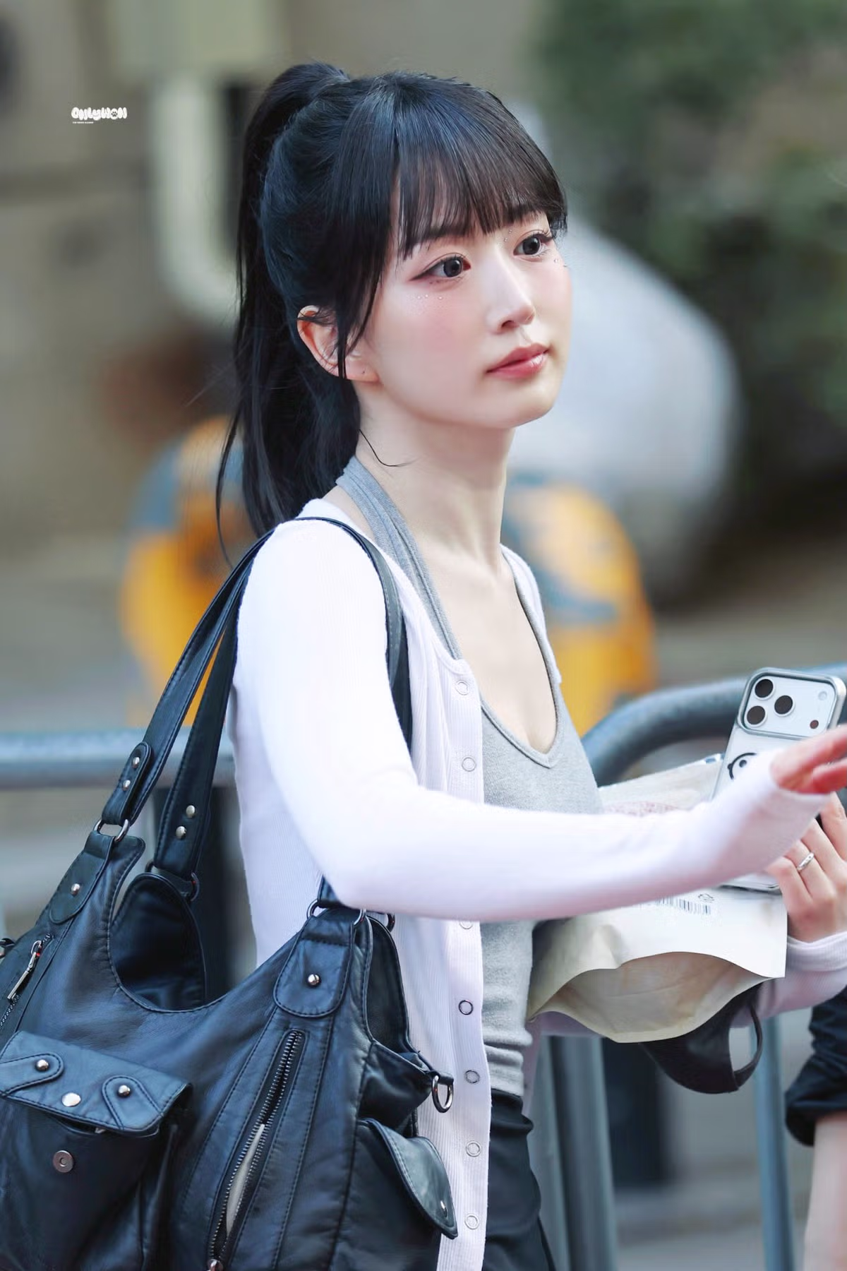 해원 뮤직뱅크 퇴근길 레전드 사진 - 인벤 인기글 이미지 1 - 밈카세