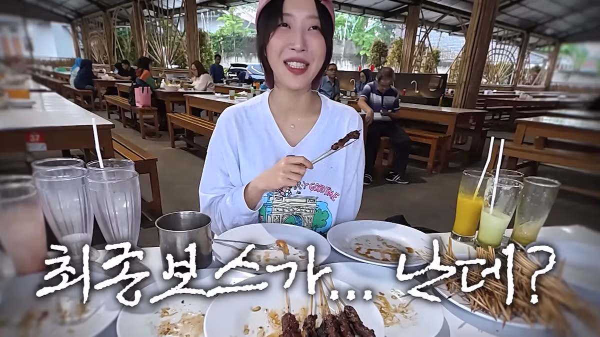 인도네시아에서 적당히 먹겠다는 쯔양의 식사량 - 디시인사이드 인기글 이미지 25 - 밈카세