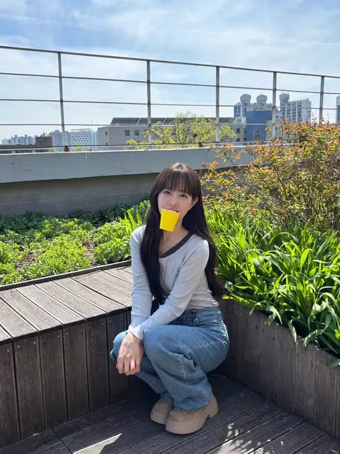 박보영 인스타에 올라온 맥심 커피 사진 - 보배드림 인기글 이미지 1 - 밈카세