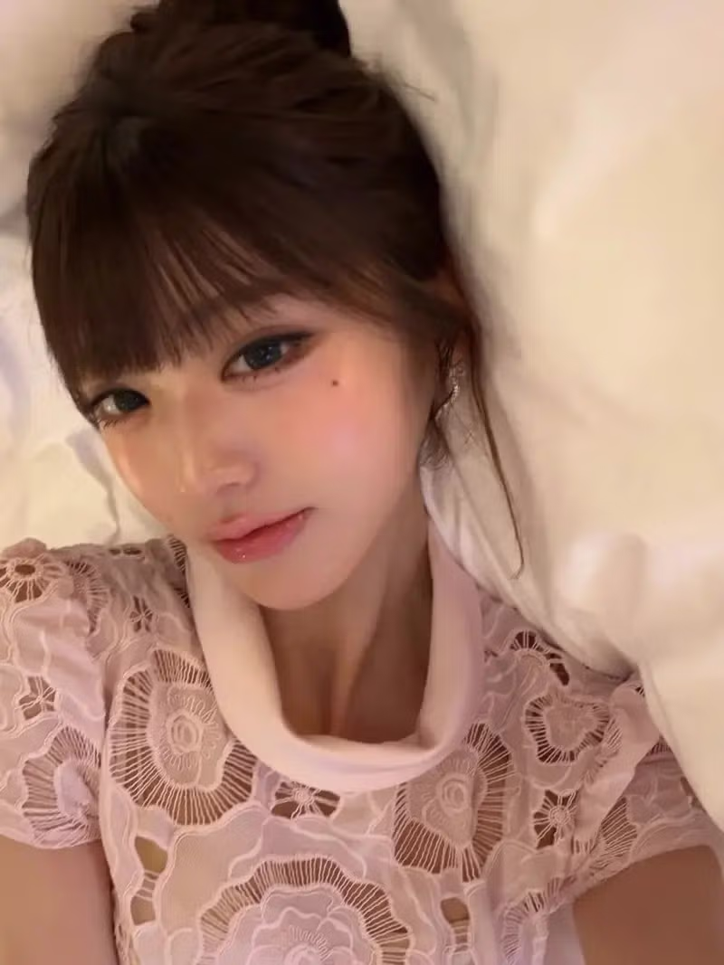 장원영의 침대 셀카 사진 - 와이고수 인기글 이미지 3 - 밈카세