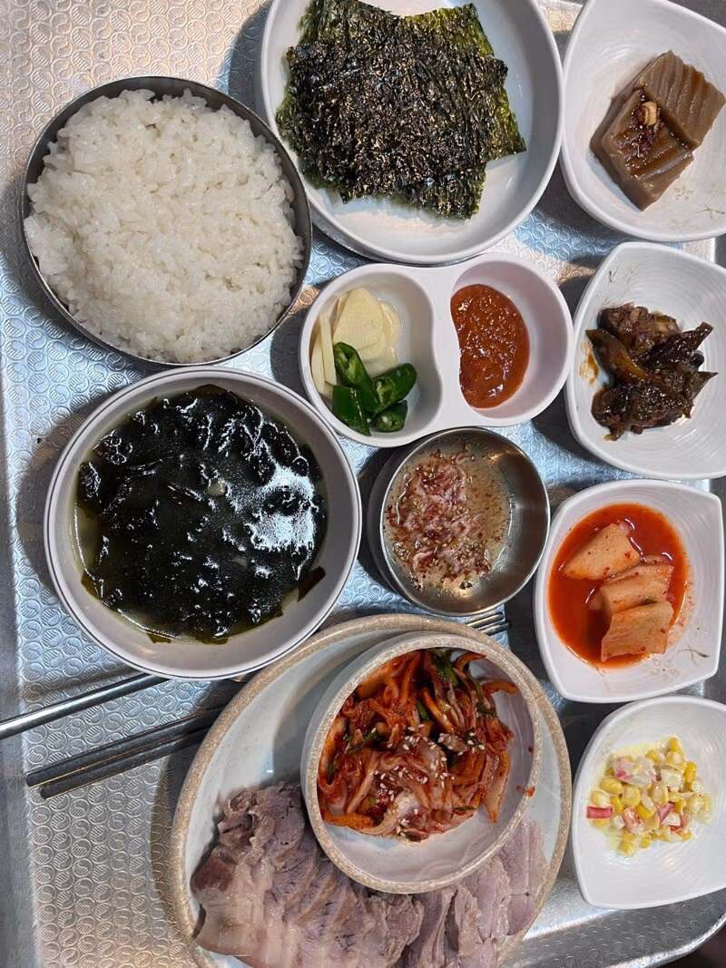하계역 가성비 수육 백반 맛집 - FM코리아 인기글 이미지 1 - 밈카세
