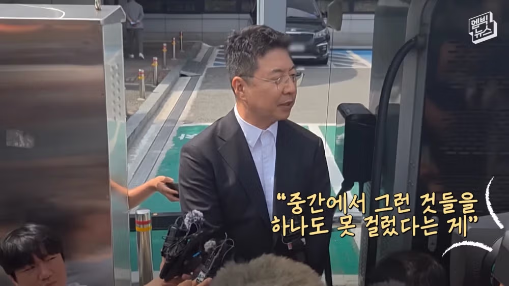 신세계: 스타벅스 건은 정용진과 무관, 계열사 단독 진행 - SLR클럽 인기글 이미지 6 - 밈카세