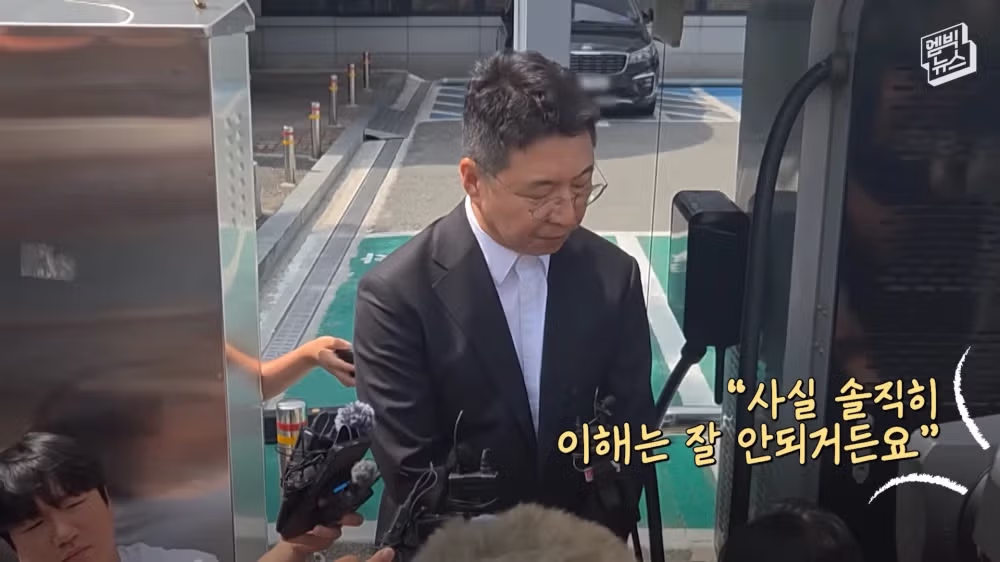 신세계: 스타벅스 건은 정용진과 무관, 계열사 단독 진행 - SLR클럽 인기글 이미지 7 - 밈카세