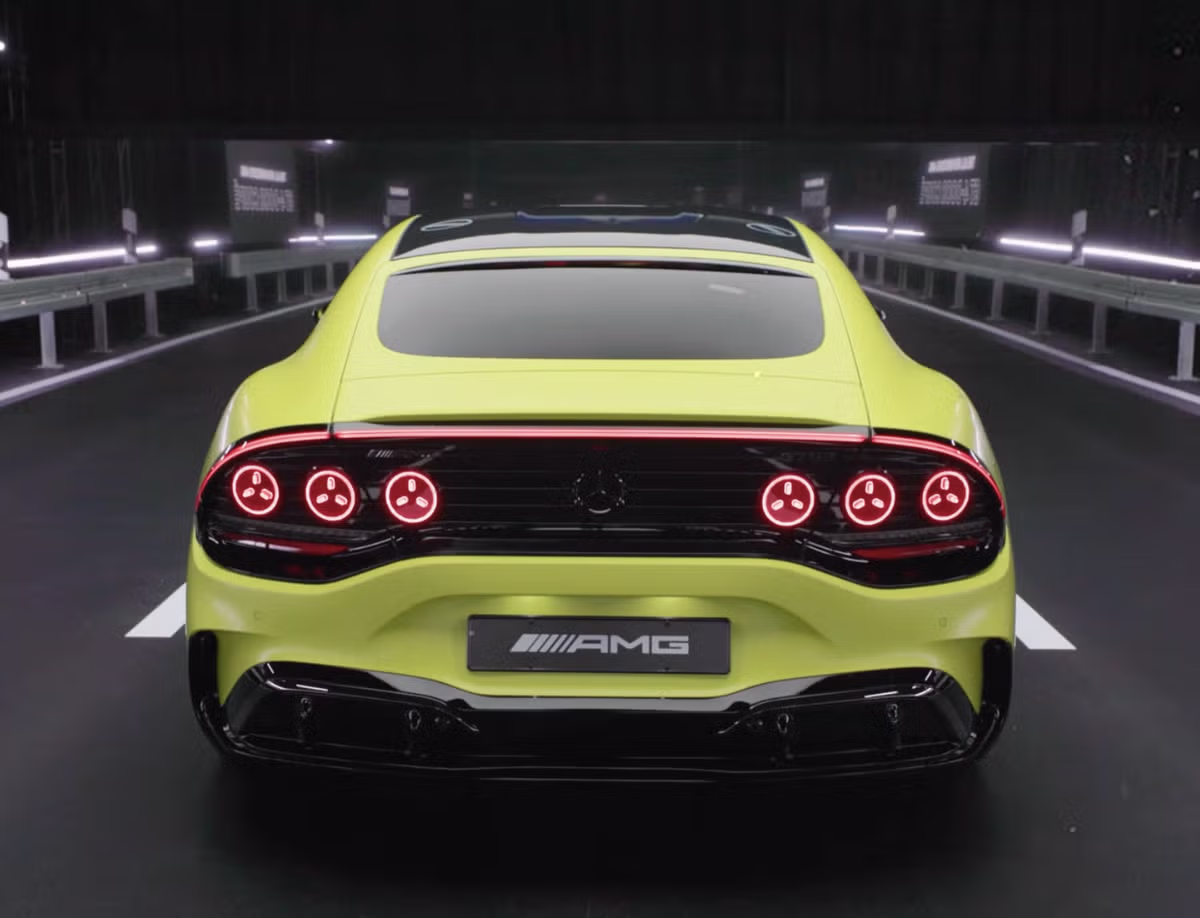 벤츠 신형 AMG GT4 공개 - 인벤 인기글 이미지 1 - 밈카세